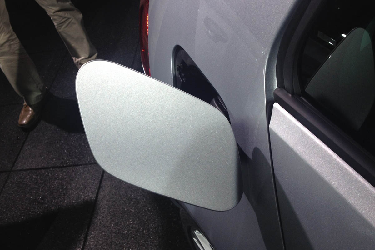 Synthetic fuels explained – golf filler cap