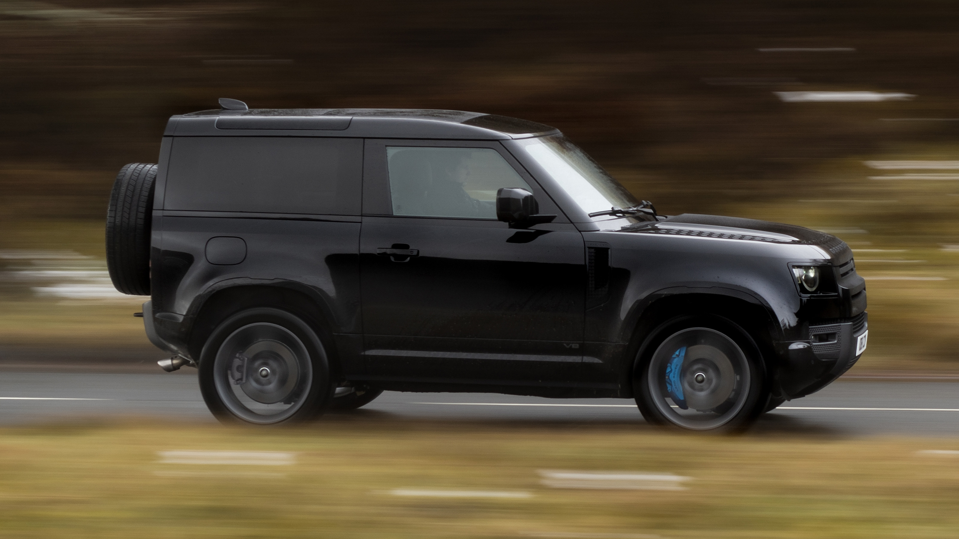 Land Rover Defender V8
