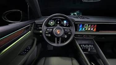 Porsche Macan and Macan 4S – interior