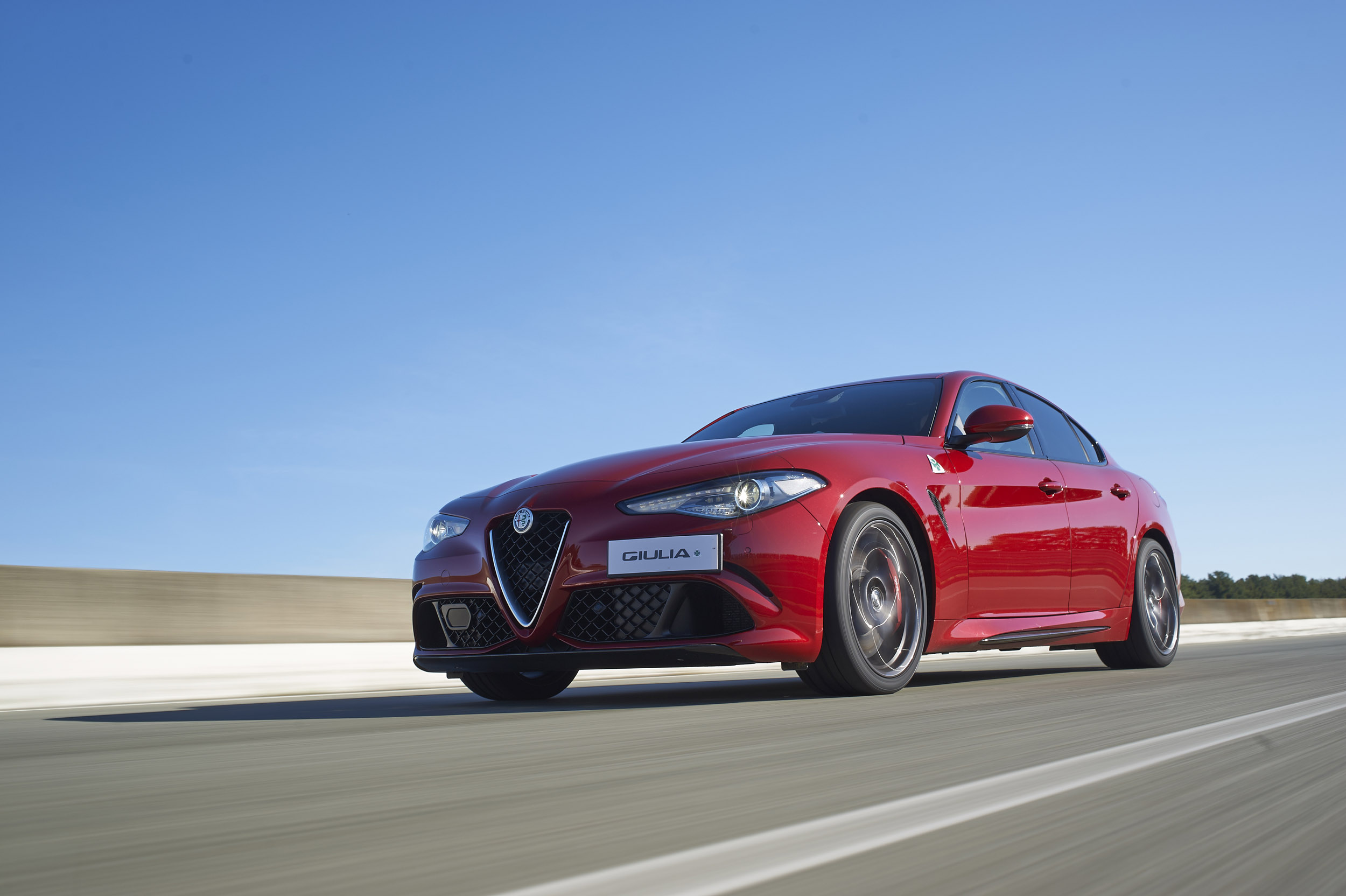 Alfa Romeo Giulia Quadrifoglio - Front