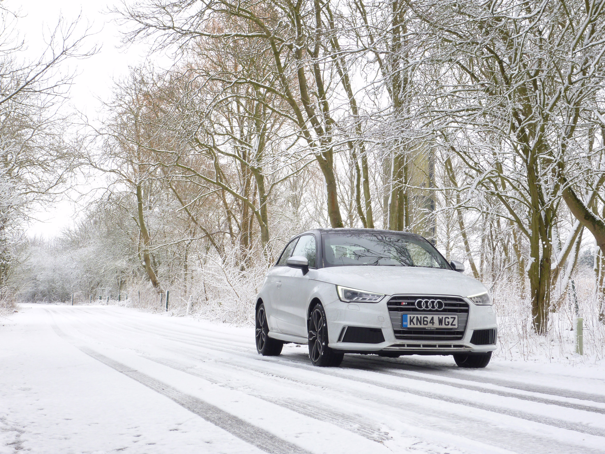 Audi S1