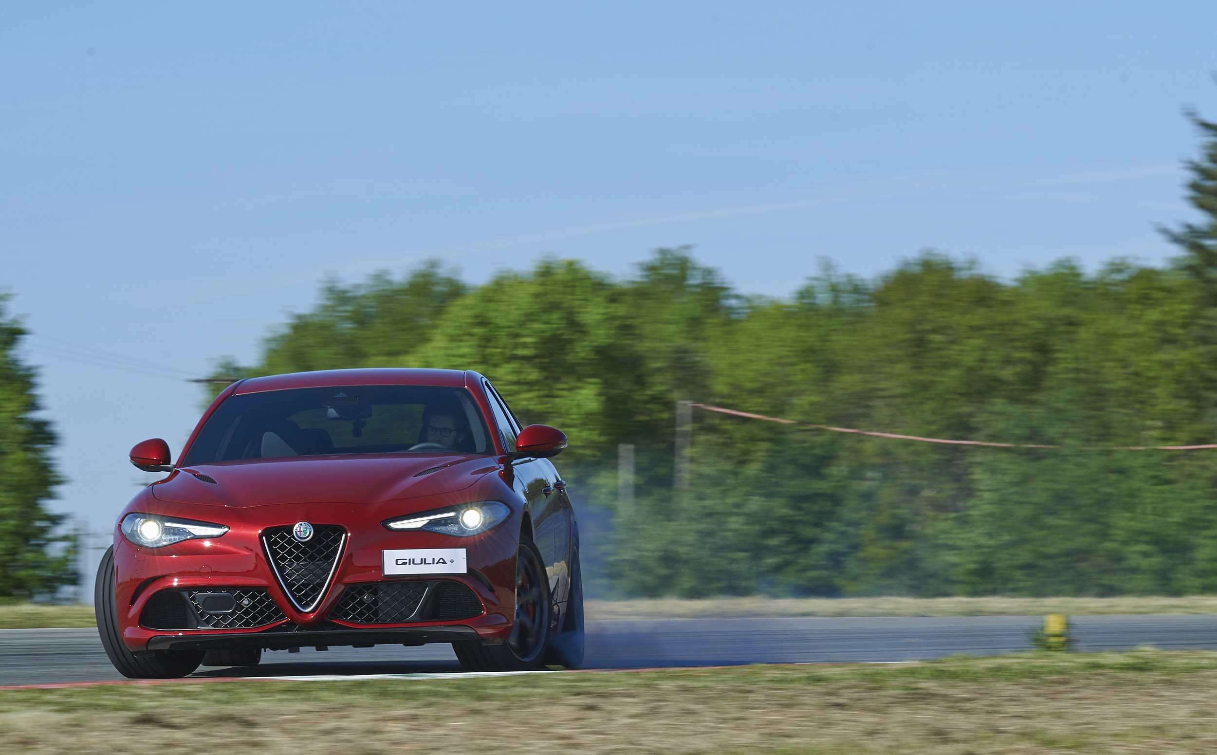 Alfa Romeo Giulia Quadrifoglio - Front