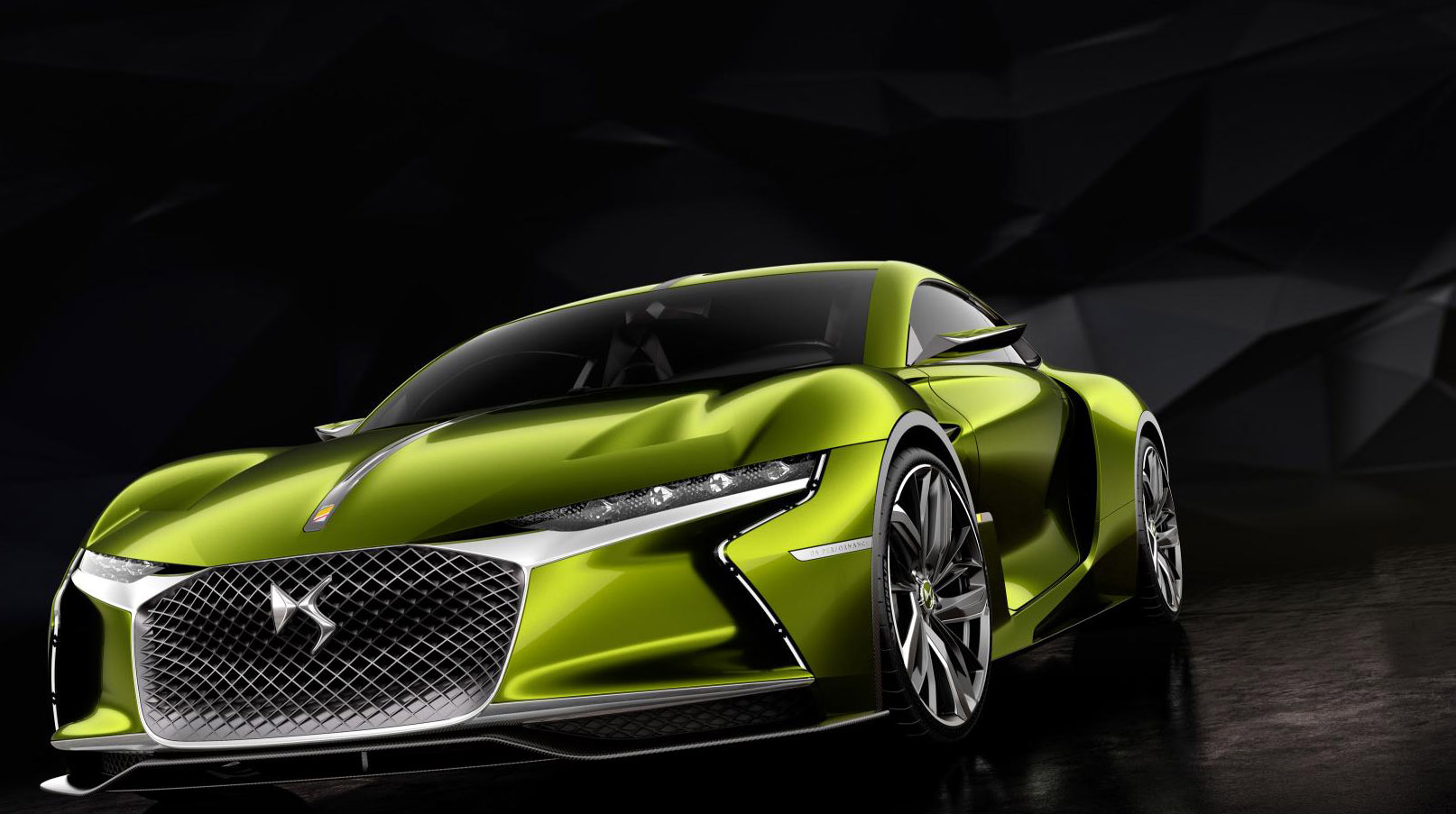 DS E-Tense - front three quarter
