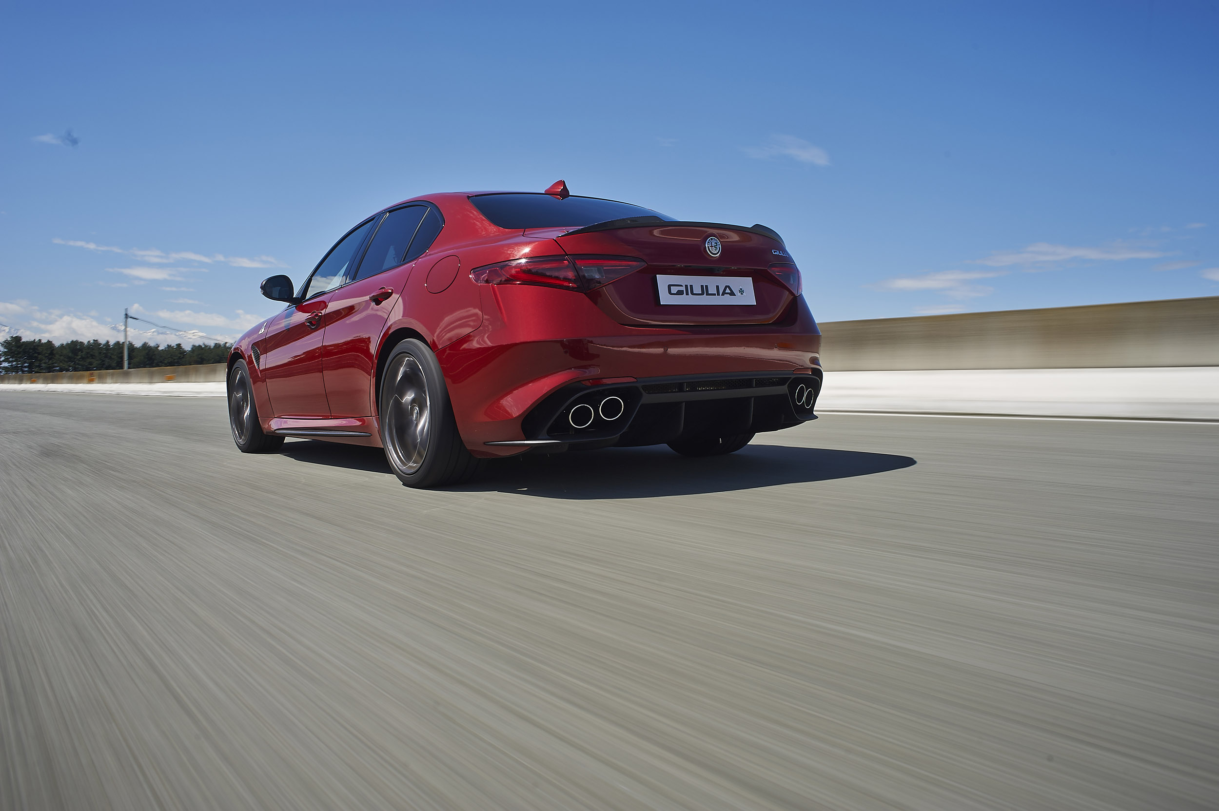 Alfa Romeo Giulia Quadrifoglio - Rear