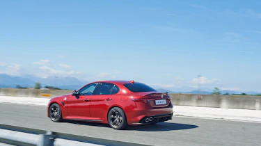 Alfa Romeo Giulia Quadrifoglio - Side