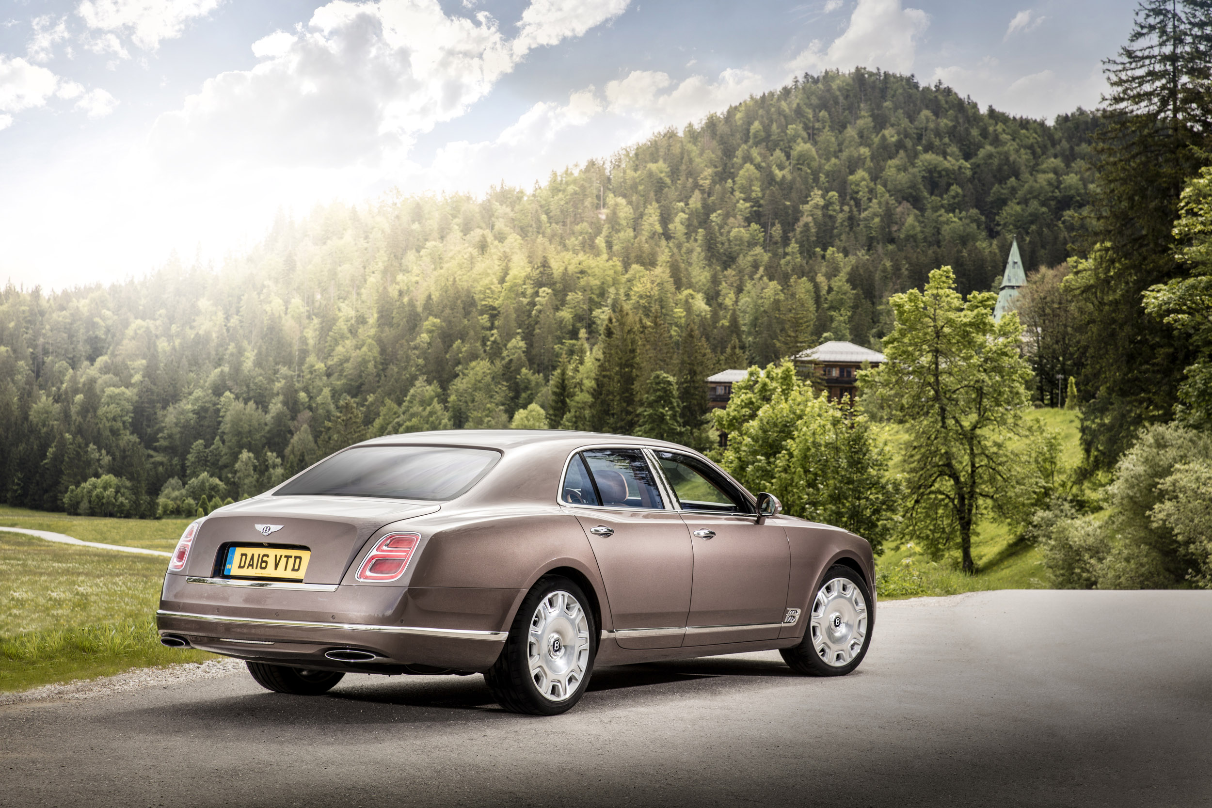 Bentley Mulsanne - rear quarter