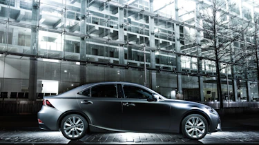 Lexus IS 300h
