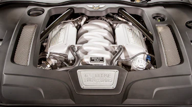 Bentley Mulsanne - bay