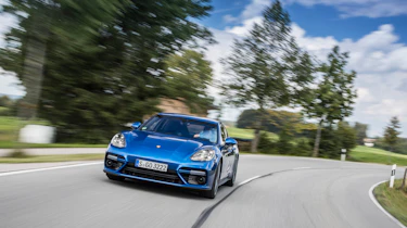 Porsche Panamera Turbo - Front