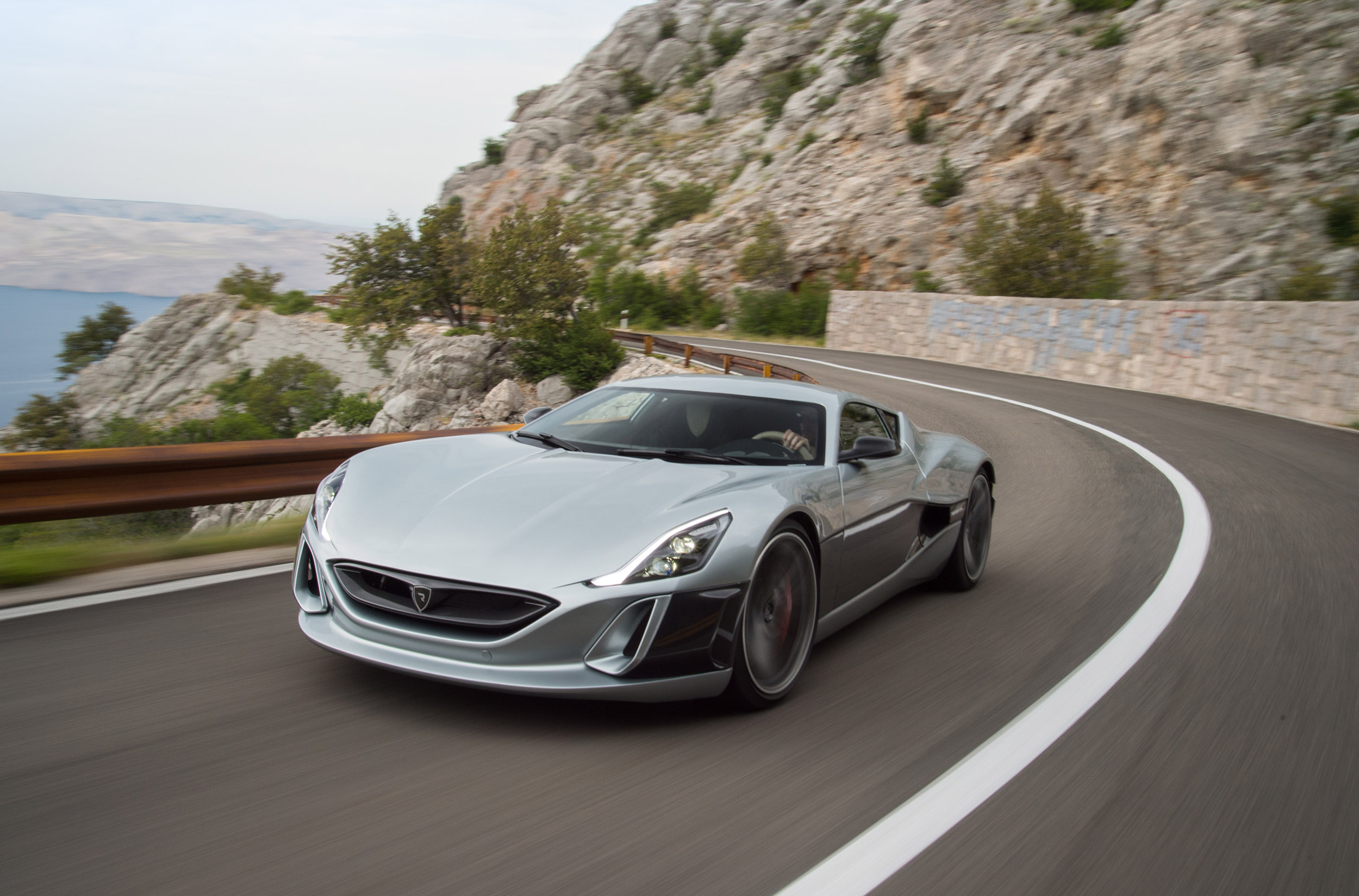 Rimac Concept One - front 