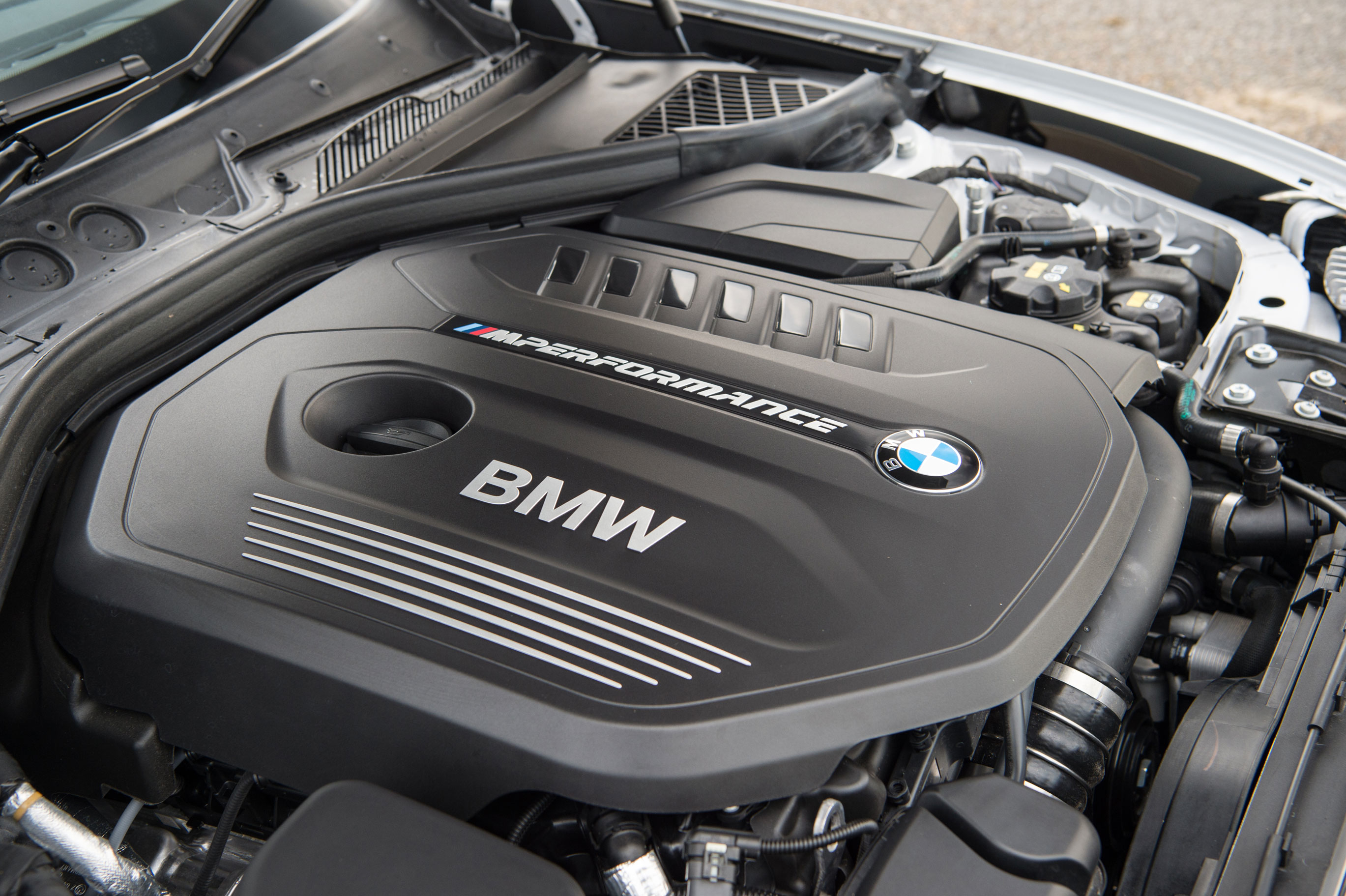M140i engine