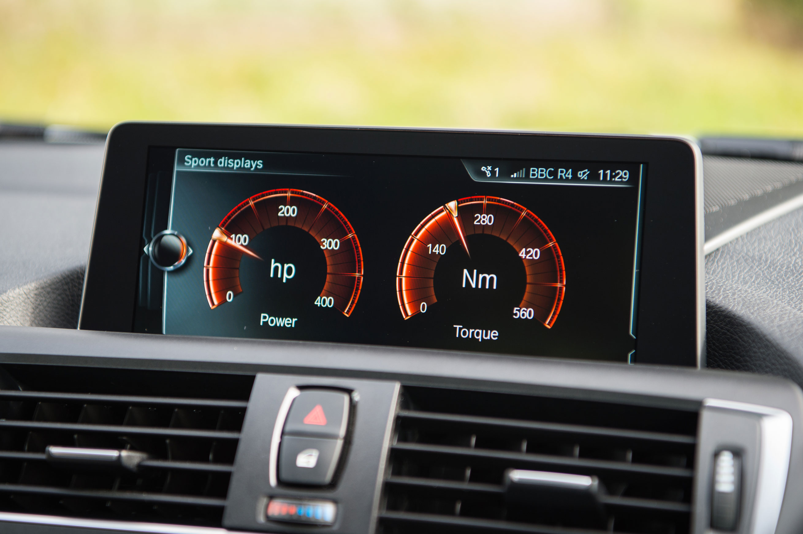 M140i dash