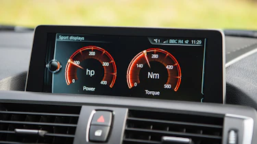 M140i dash