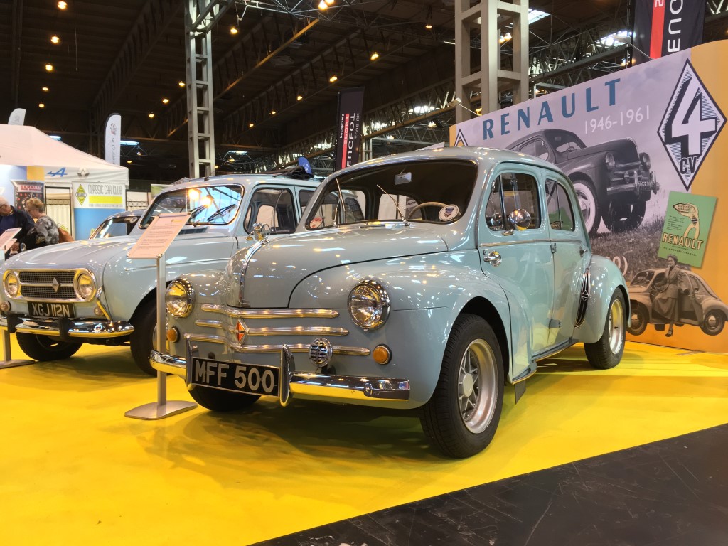 Renault 4CV