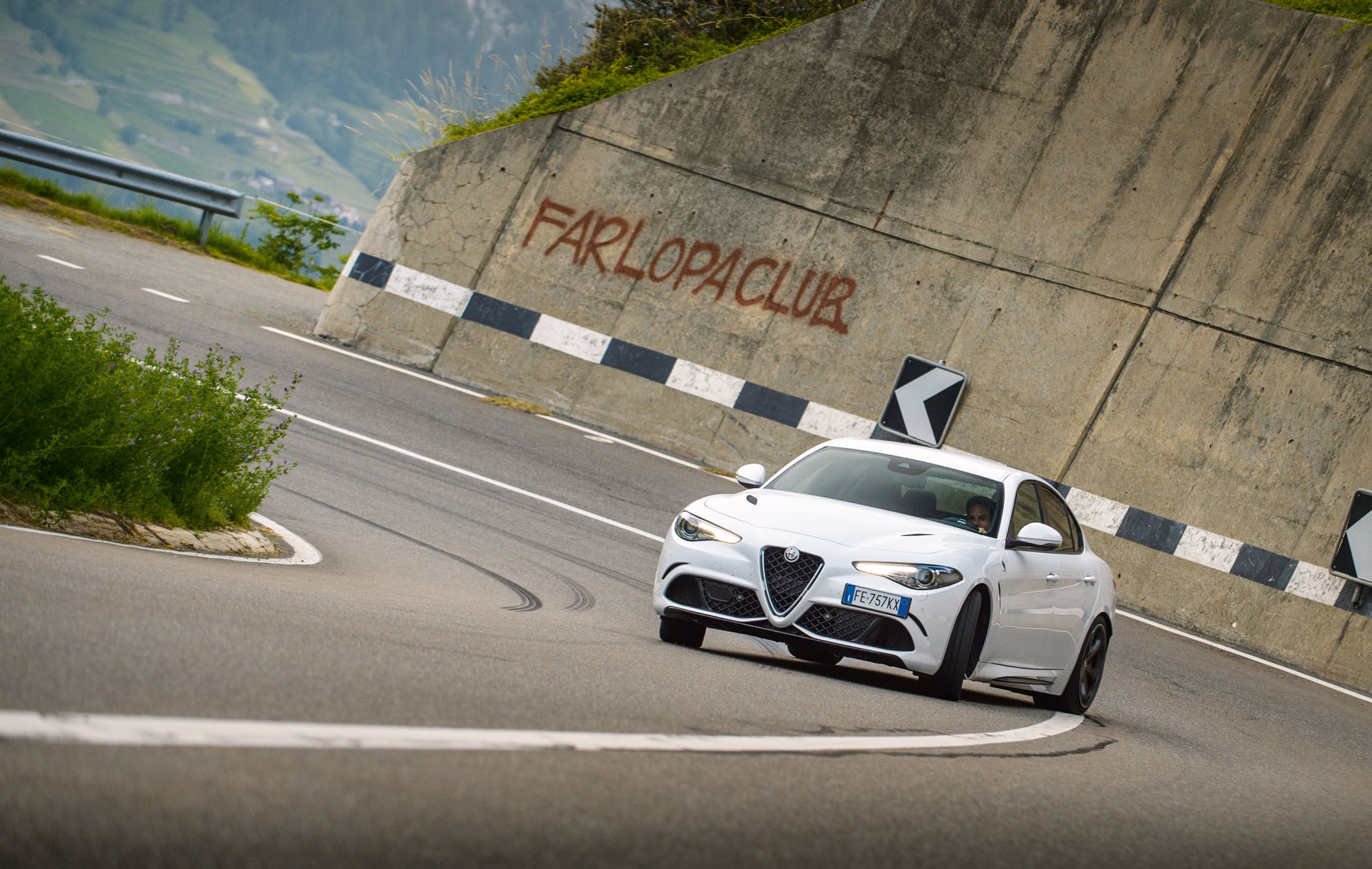 Alfa Romeo Giulia Quadrifoglio - Front