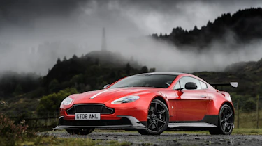 Aston Martin Vantage GT8