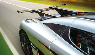 Koenigsegg One:1 active wing