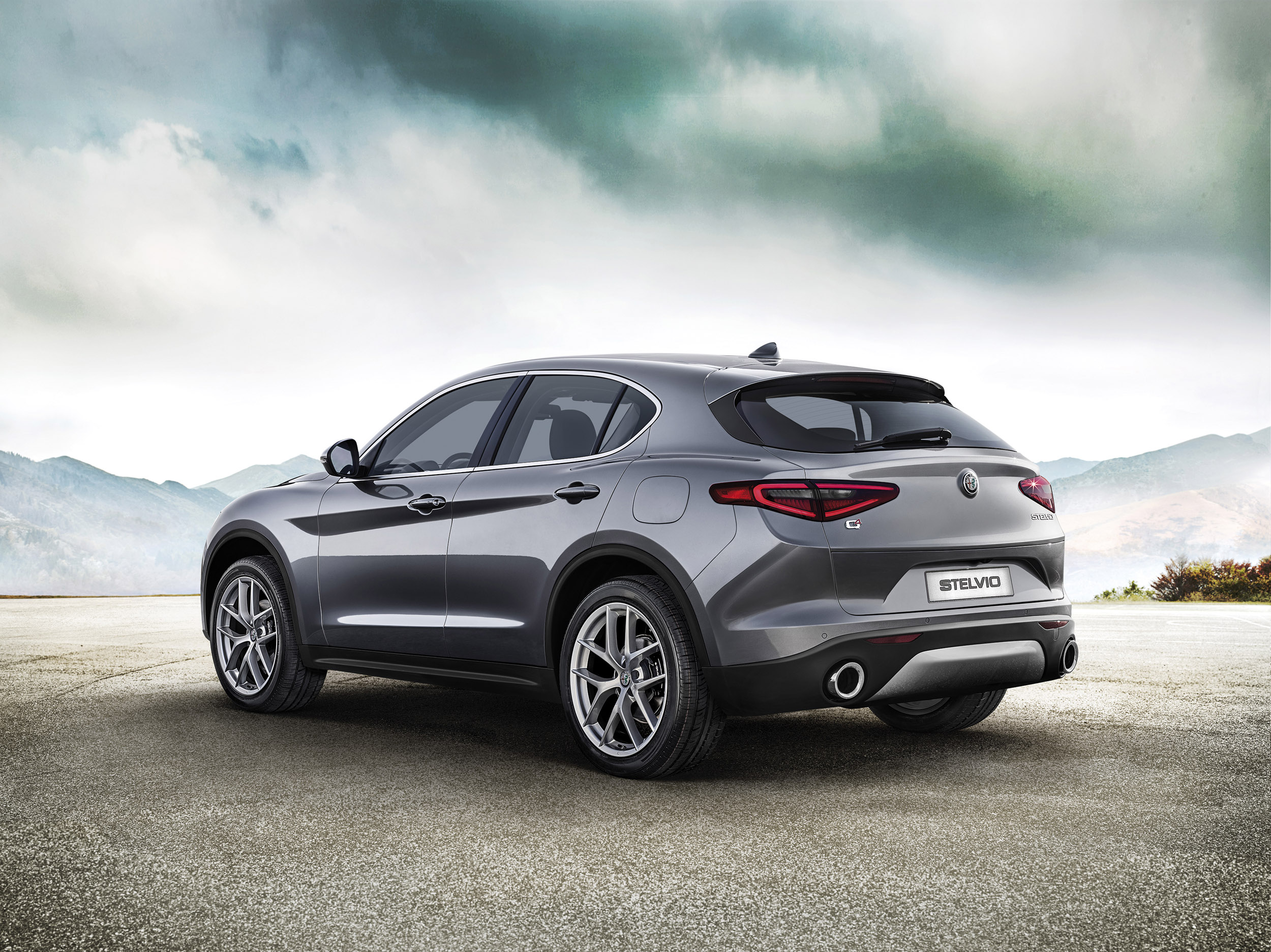 Alfa Romeo Stelvio First