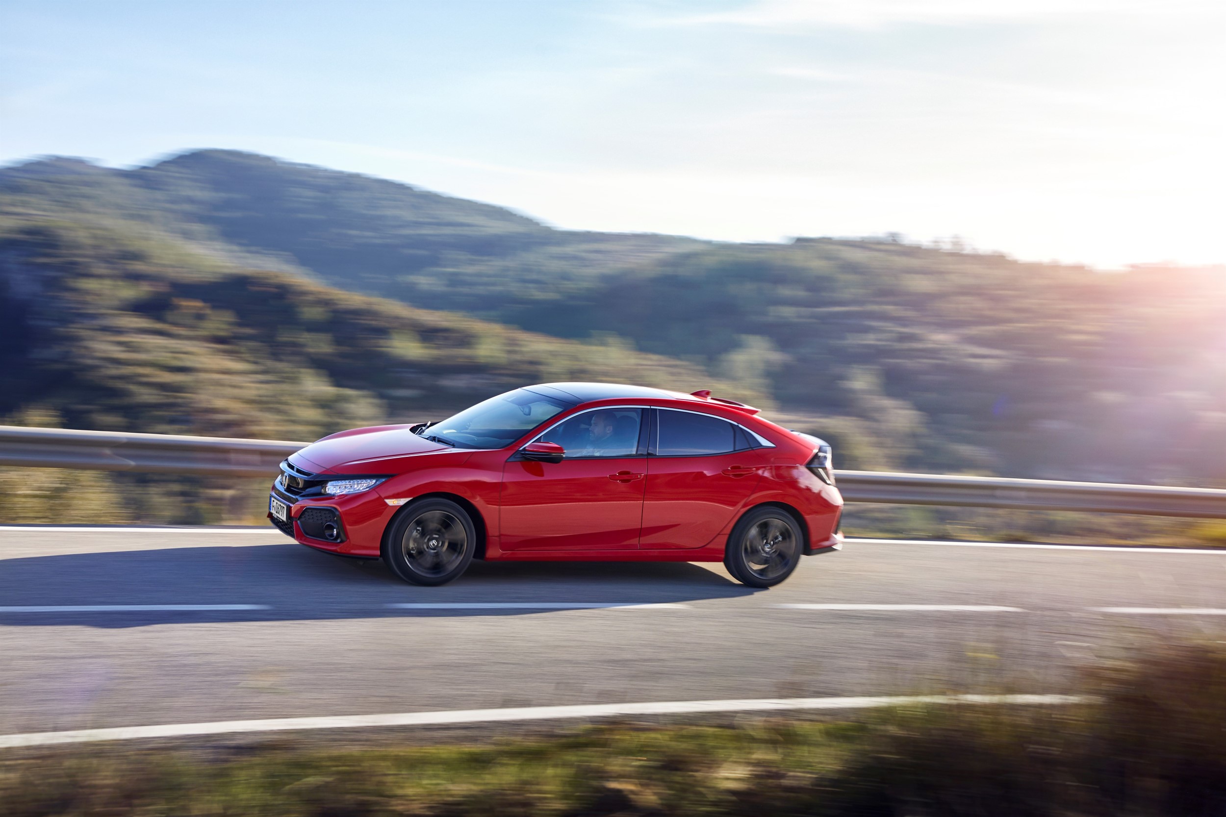 Honda Civic review - profile