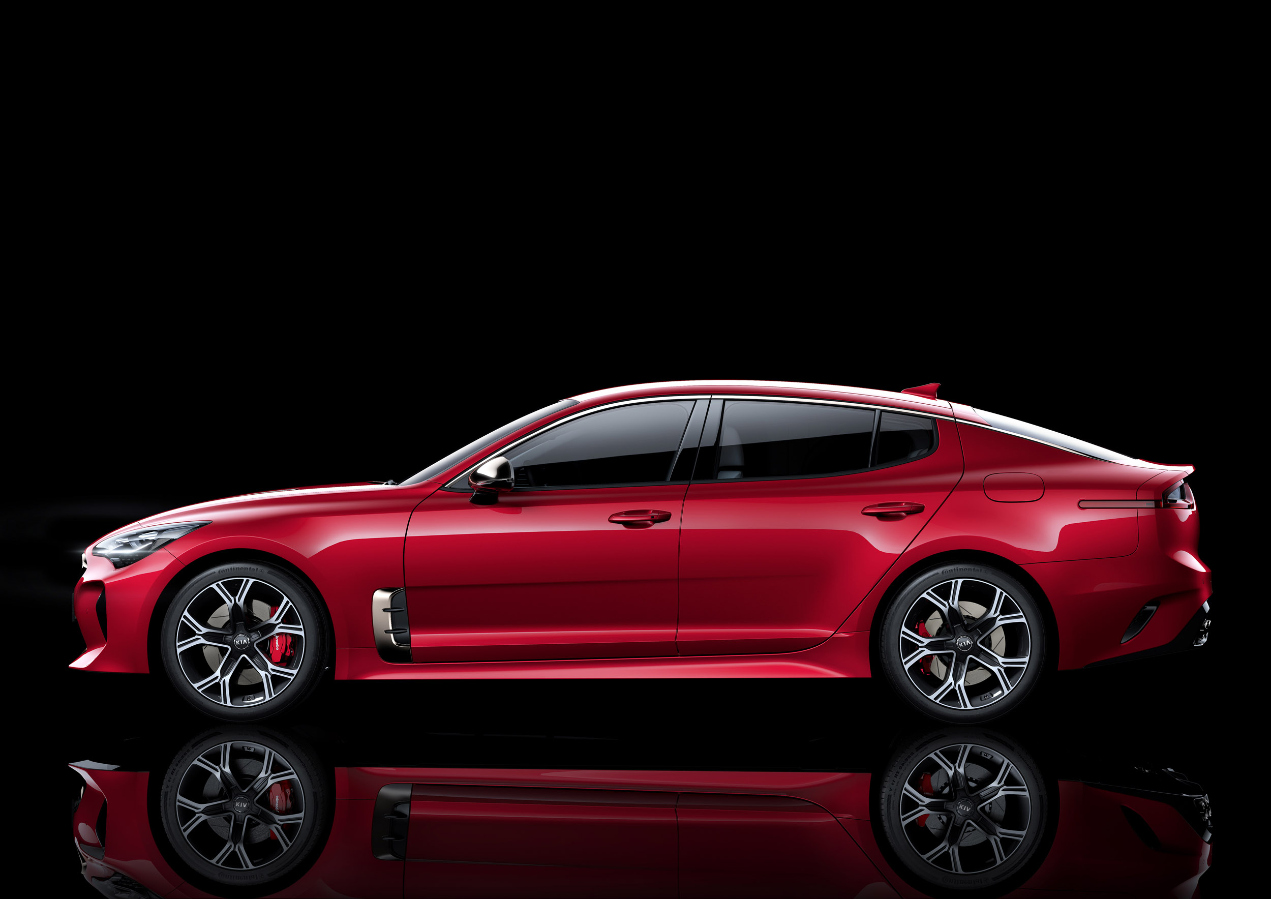 Kia Stinger GT press - static profile
