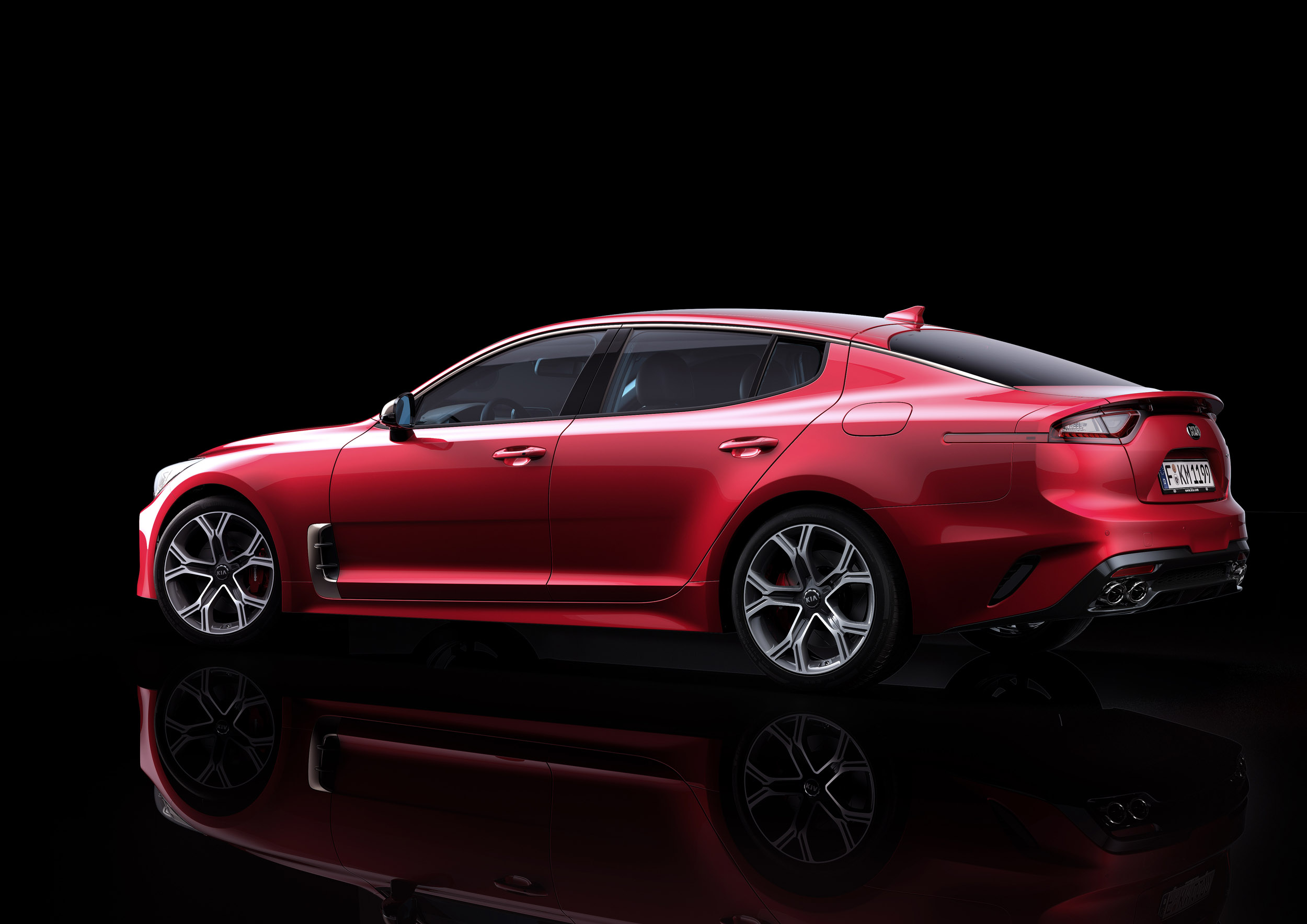 Kia Stinger GT press - static rear quarter