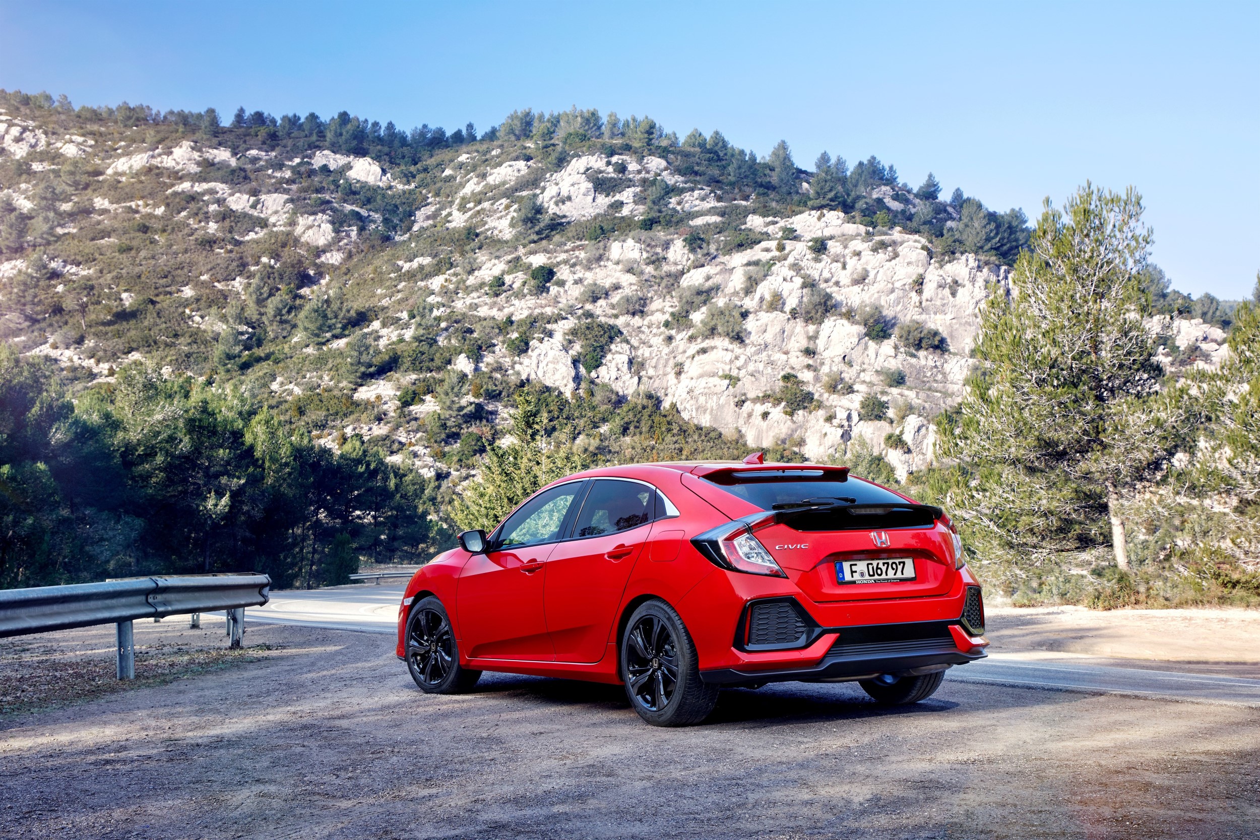 Honda Civic review - rear quarter static