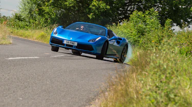 Ferrari 488 Spider - front
