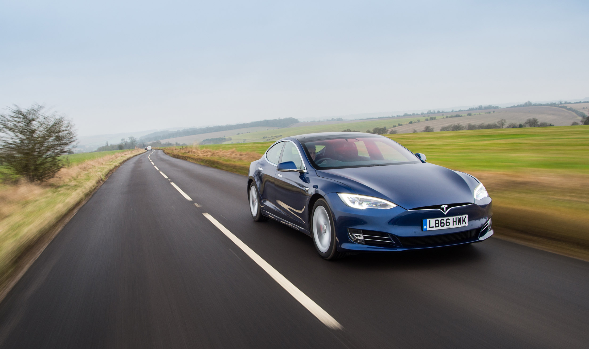 Tesla Model s P100D – front
