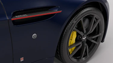 Aston Martin Vantage Red Bull Racing - wheel