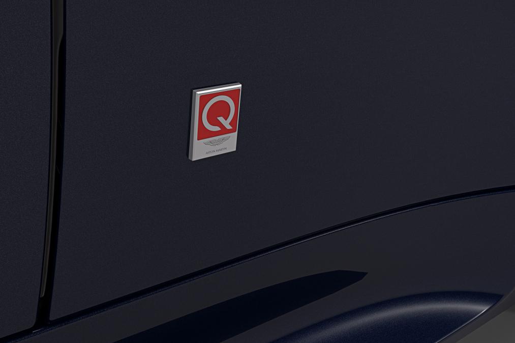 Aston Martin Vantage Red Bull Racing - Q badge