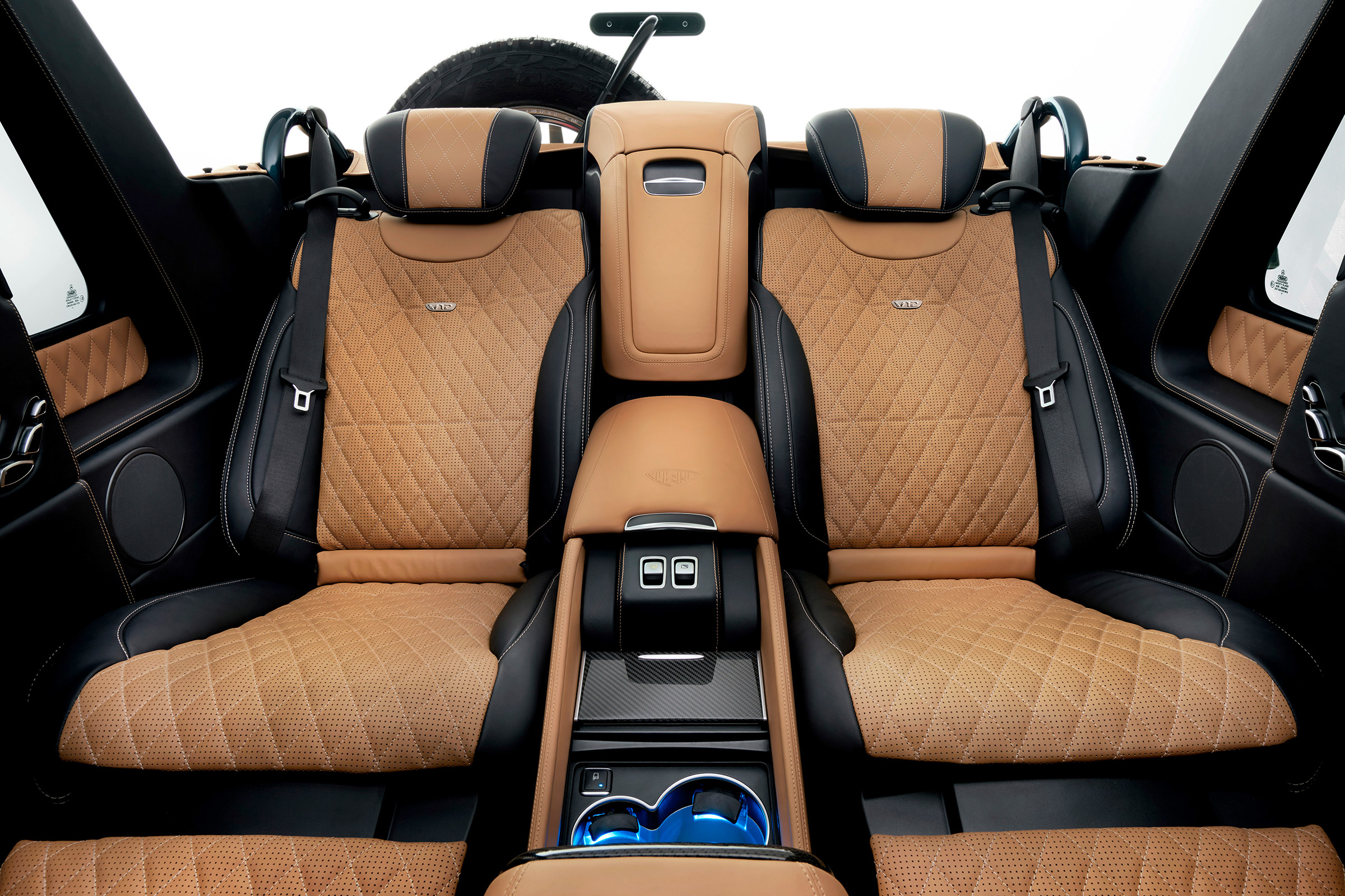 Mercedes-Maybach G650 Landaulet - rear seats