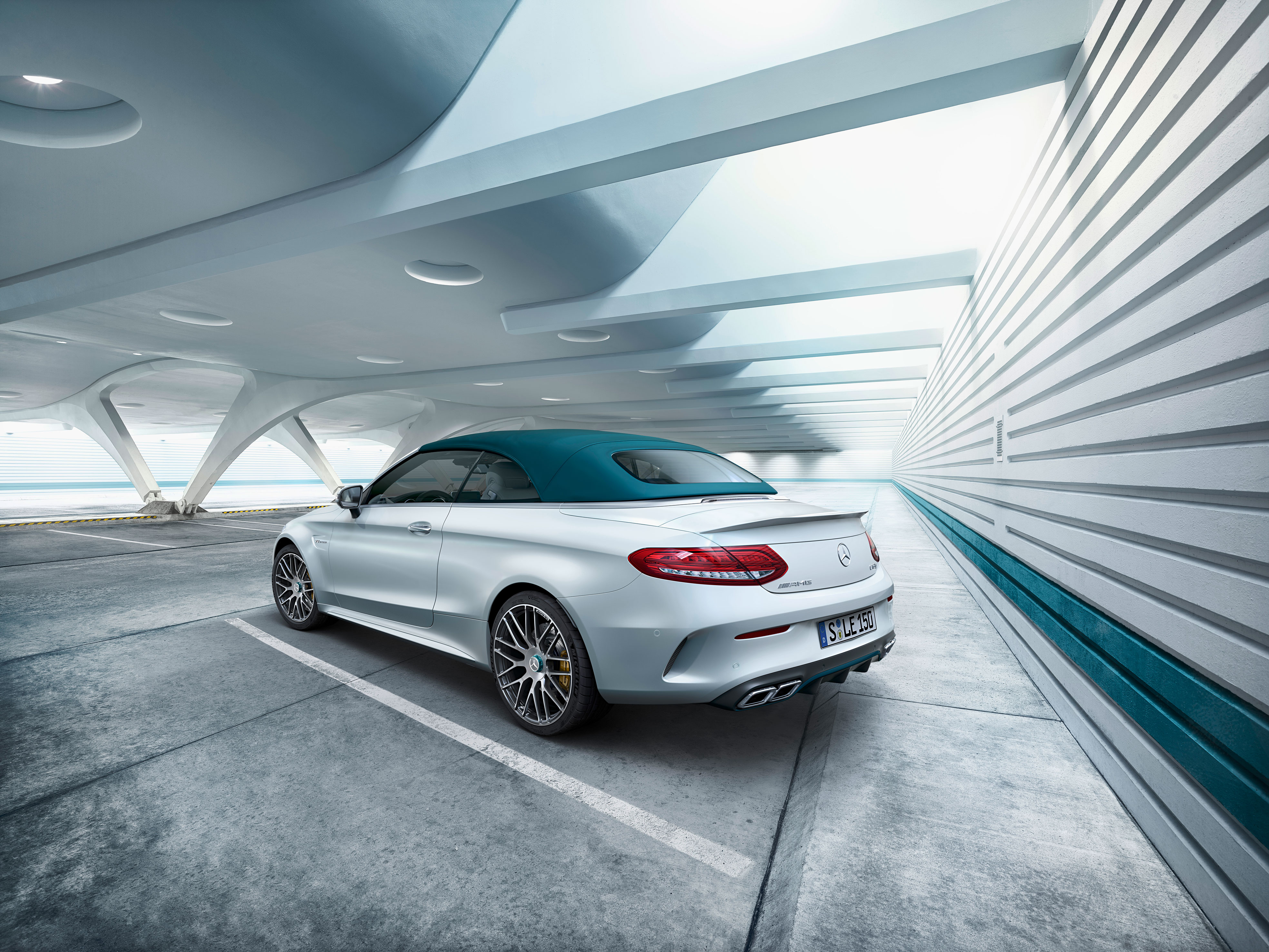 Mercedes-AMG C63 Ocean Blue Edition - rear three-quarter