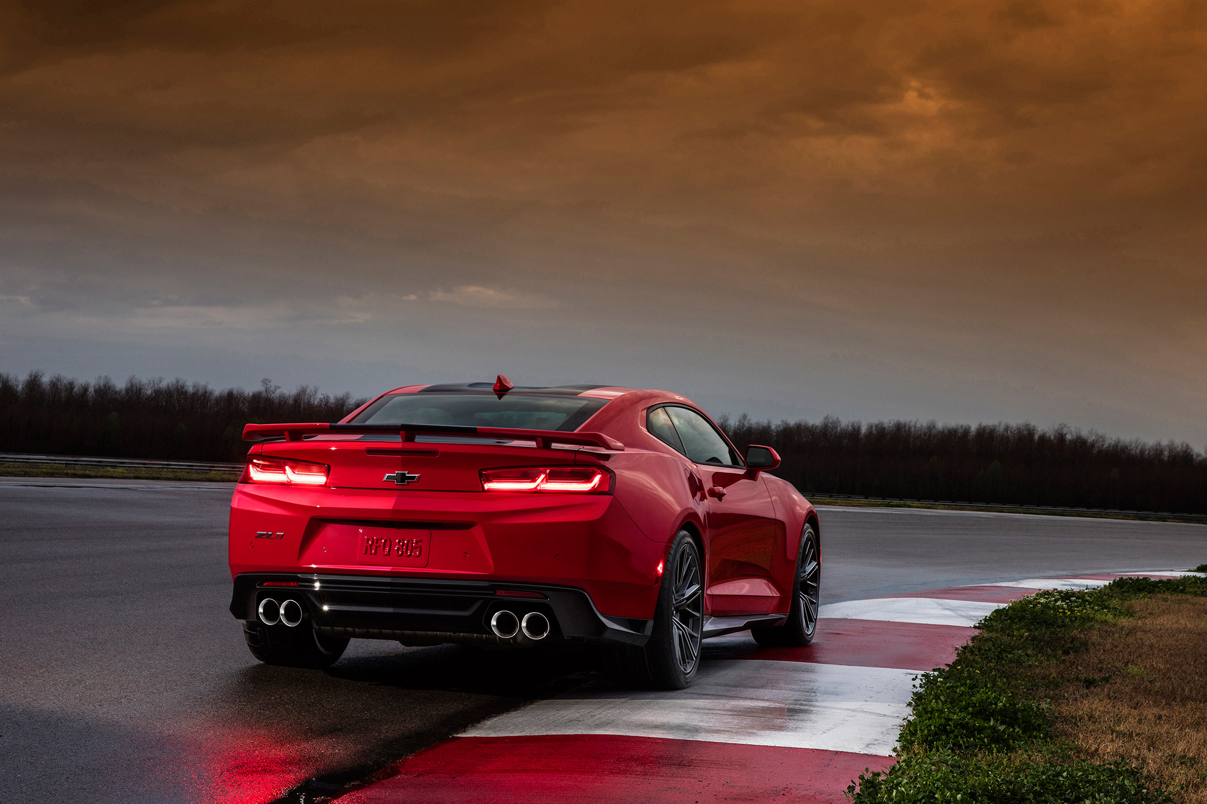 Camaro ZL1 rear 2