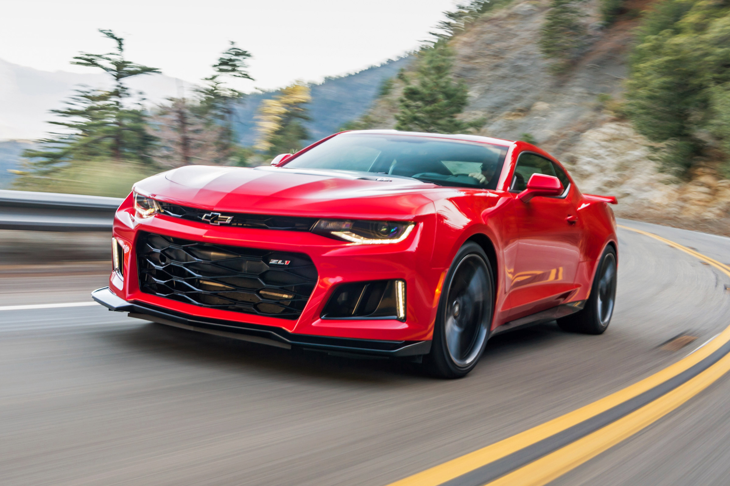 Camaro ZL1 front 4