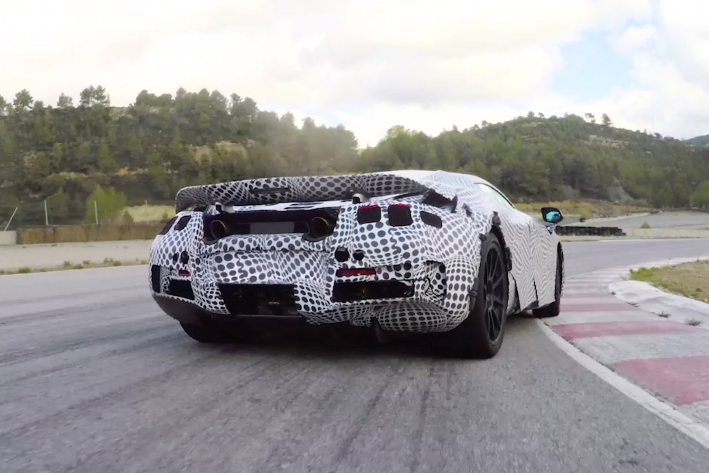McLaren Super Series testing