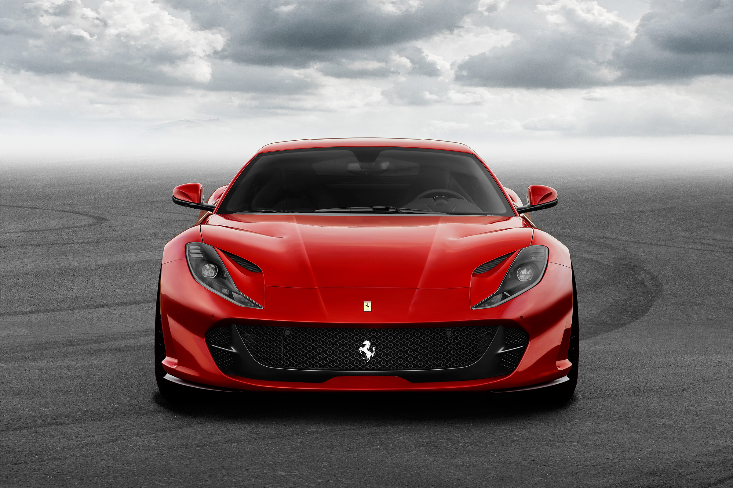 Ferrari 812 Superfast - front