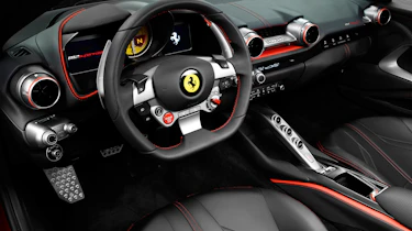 Ferrari 812 Superfast - interior