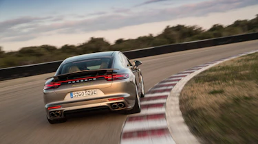 Porsche Panamera Turbo S E-Hybrid ride - rear cornering