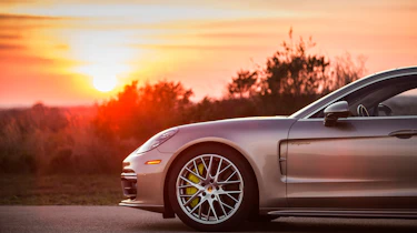 Porsche Panamera Turbo S E-Hybrid ride - side profile