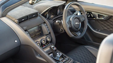 Jaguar F-Type SVR Convertible - interior