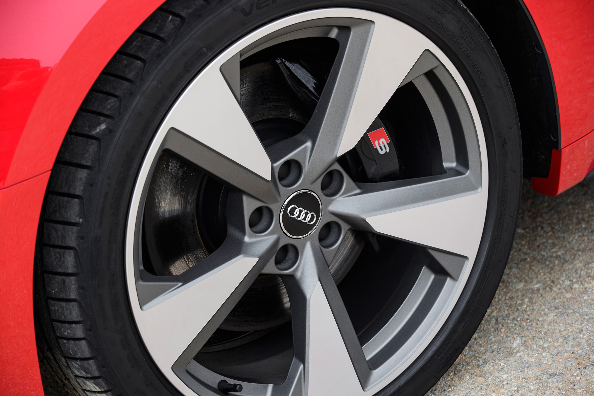 Audi S5 Cabriolet - wheel