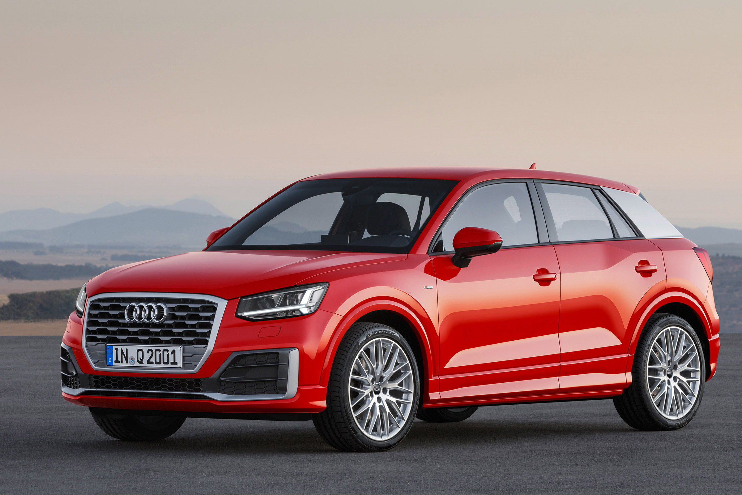 Audi SQ2 front 3.4