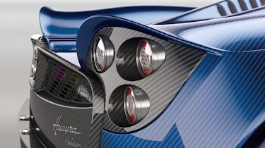 Huayra roadster lights