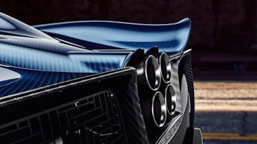 Huayra roadster tail