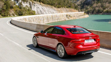 18 XE S rear