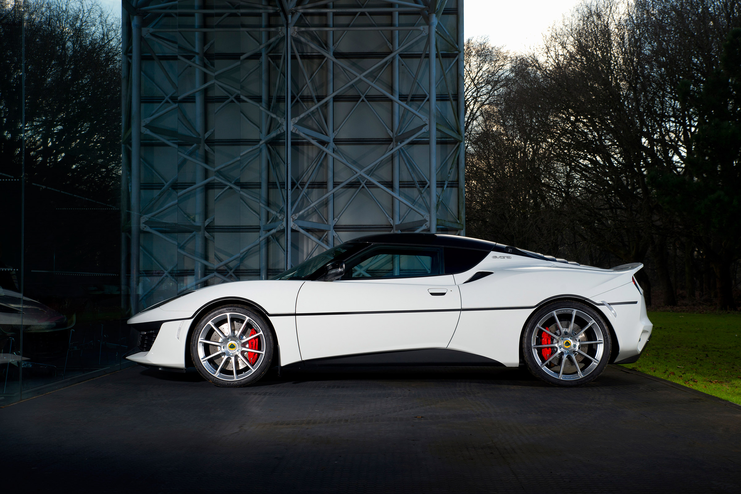 James Bond Lotus Evora Sport 410 - side profile