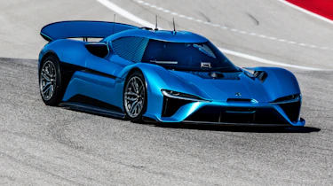 NIO EP9 - front cornering
