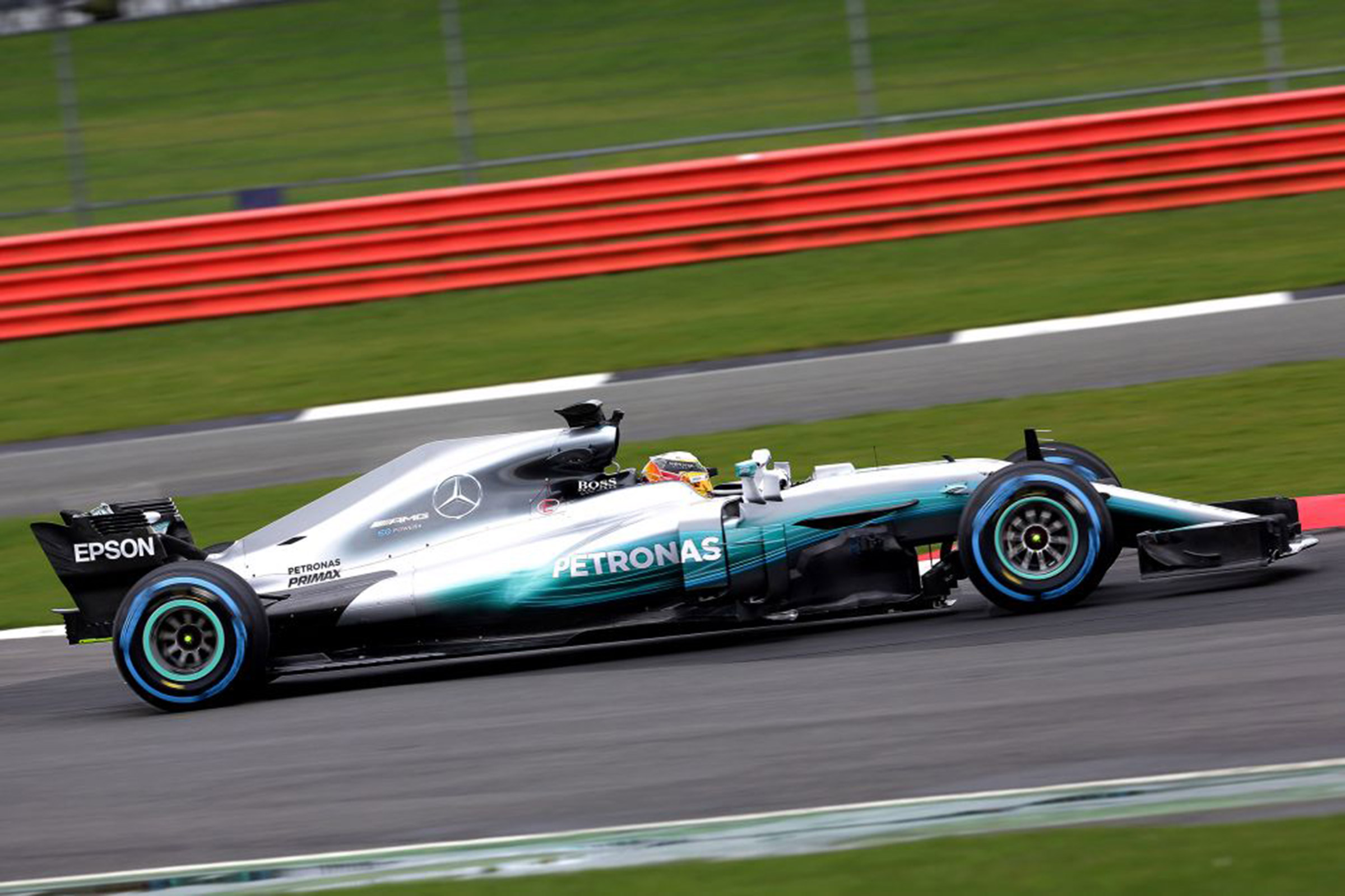 Mercedes-AMG Petronas F1 side