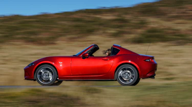 Mazda MX-5 RF - Side