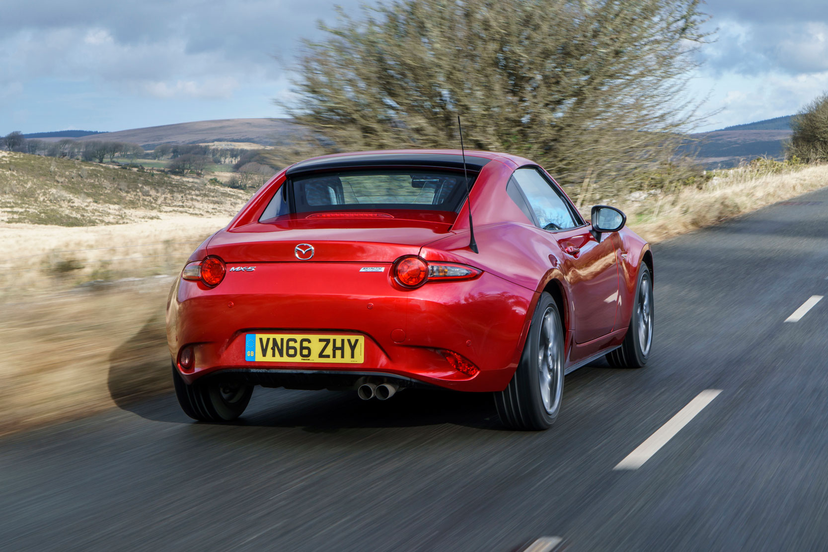 Mazda MX-5 RF - Front
